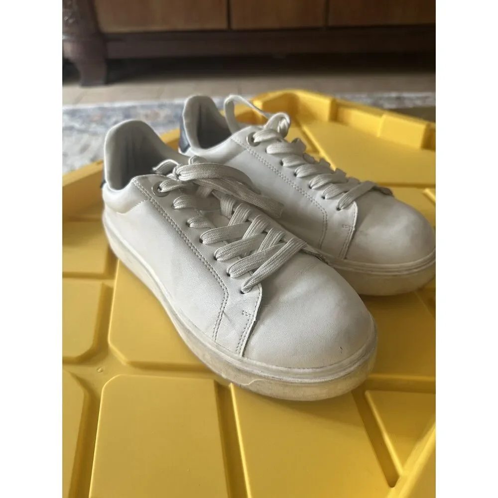 Torrid Women's Casual White Faux Leather Lace-Up Sneakers Size 8 WW Extra Wide
